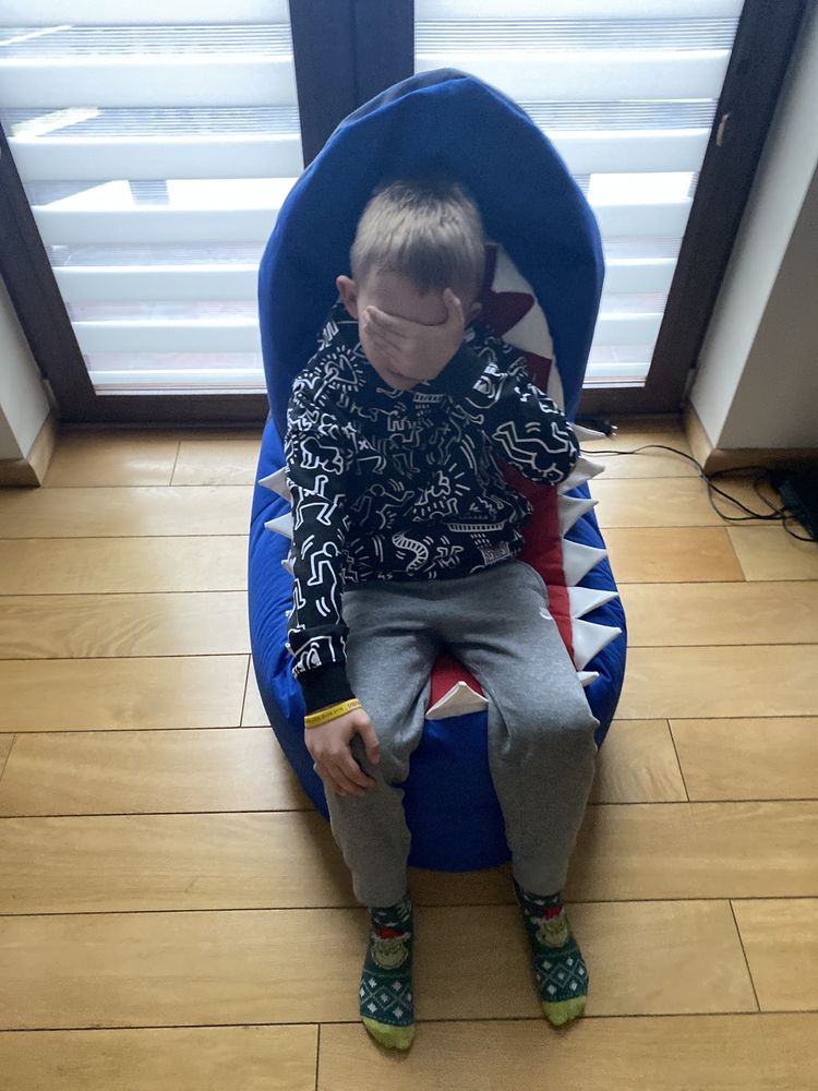 Fotel dla dziecka , krzeslo rekin