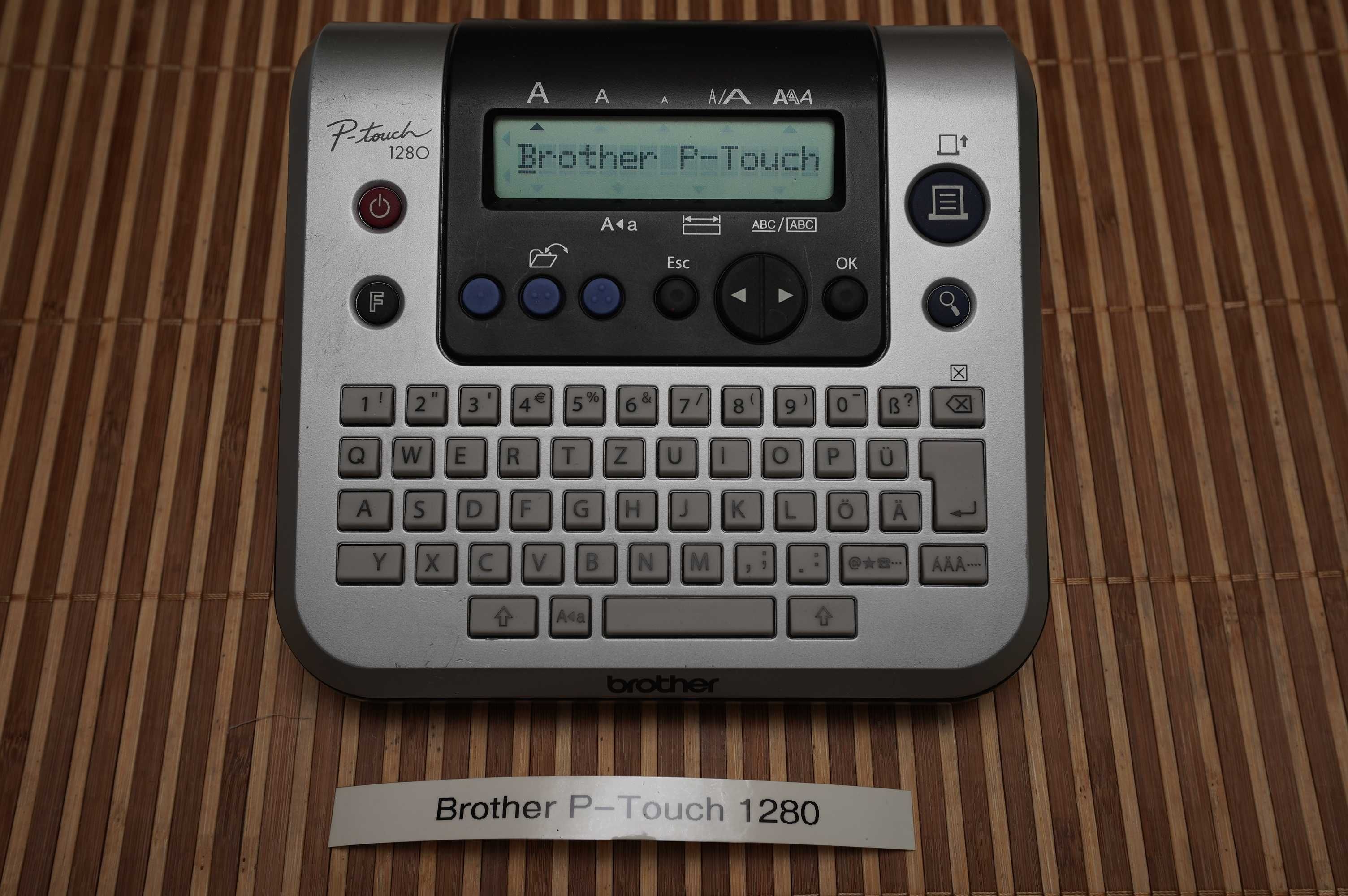 Brother P-Touch PT-1280 Принтер наліпок + два картриджа + батарейки