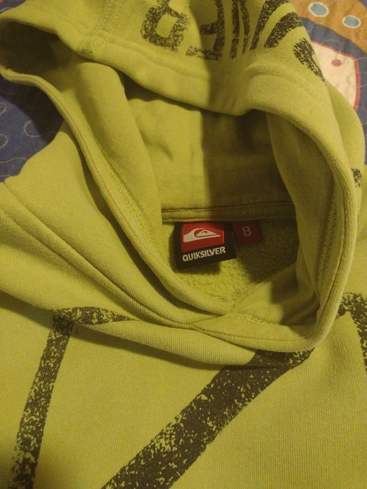 Camisola , "sweat shirt"