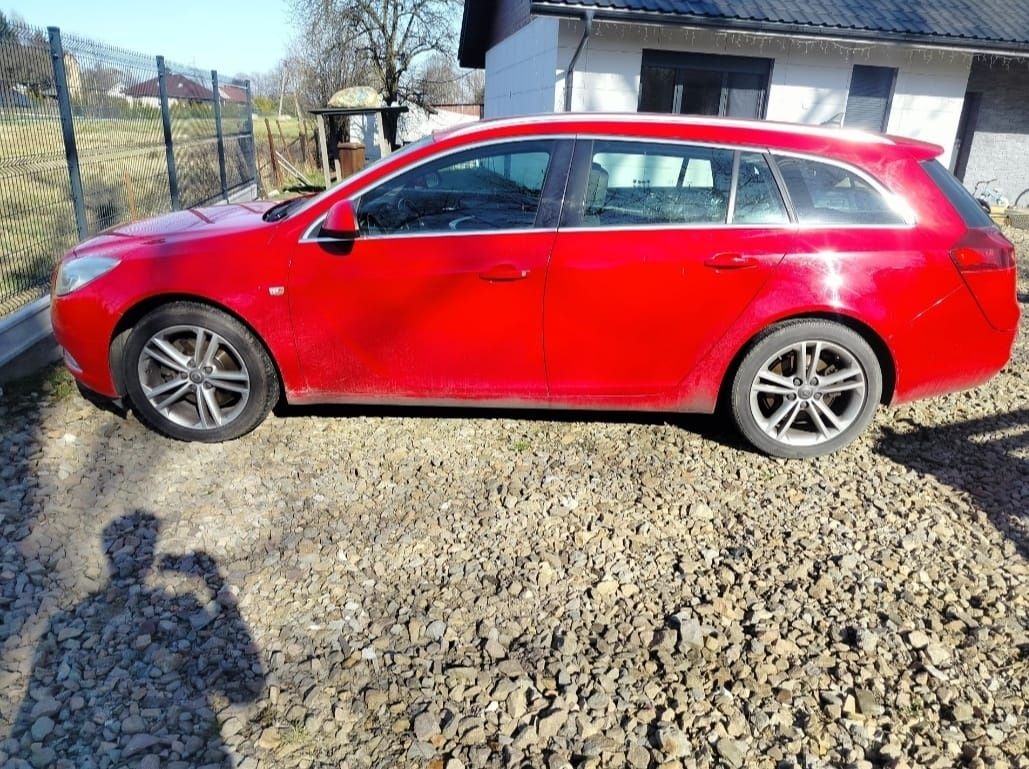 Opel Insignia 2.0 CDTI 163 koni automat 2013 rok bogate wyposażenie