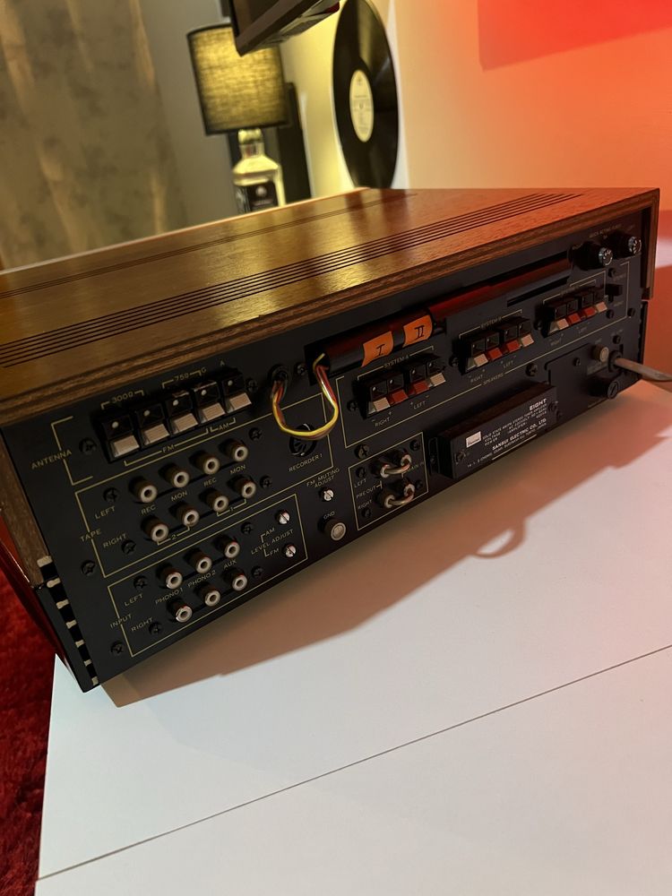 Amplituner Sansui Eight