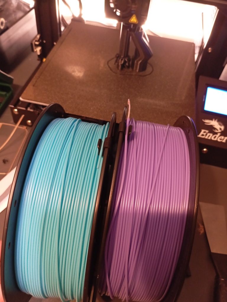 Drukarka 3D Ender 3 Creality + 2 stoły i filament