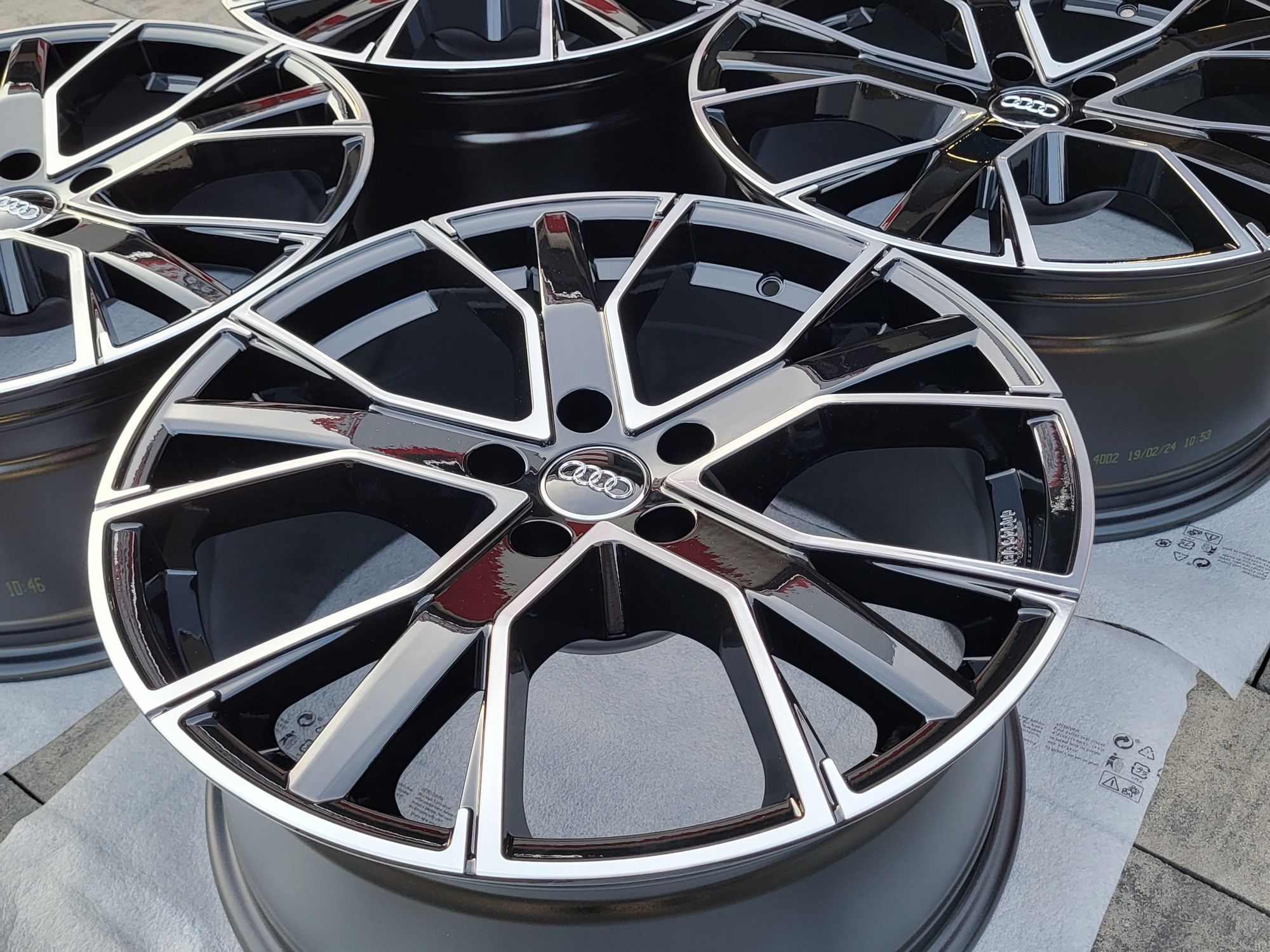 Alufelgi 19" 5x112 ET35 Audi A5 A7 A6 C8 C7 A4 B9 B8 FV23% NOWE !