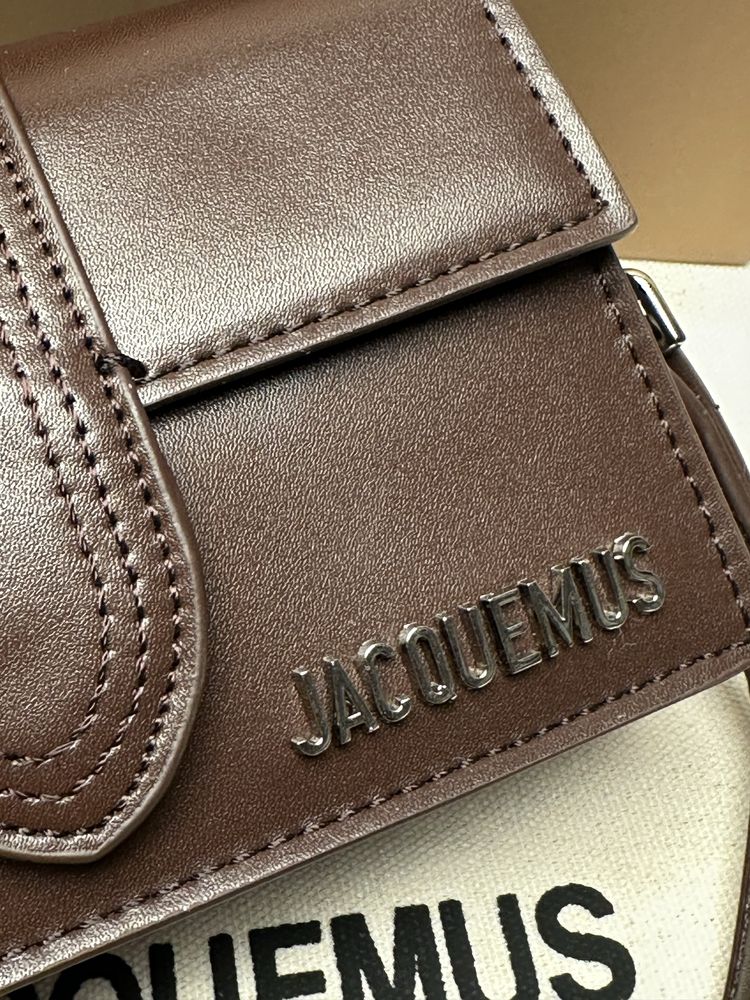 Сумка Jacquemus міні шоколадного кольору