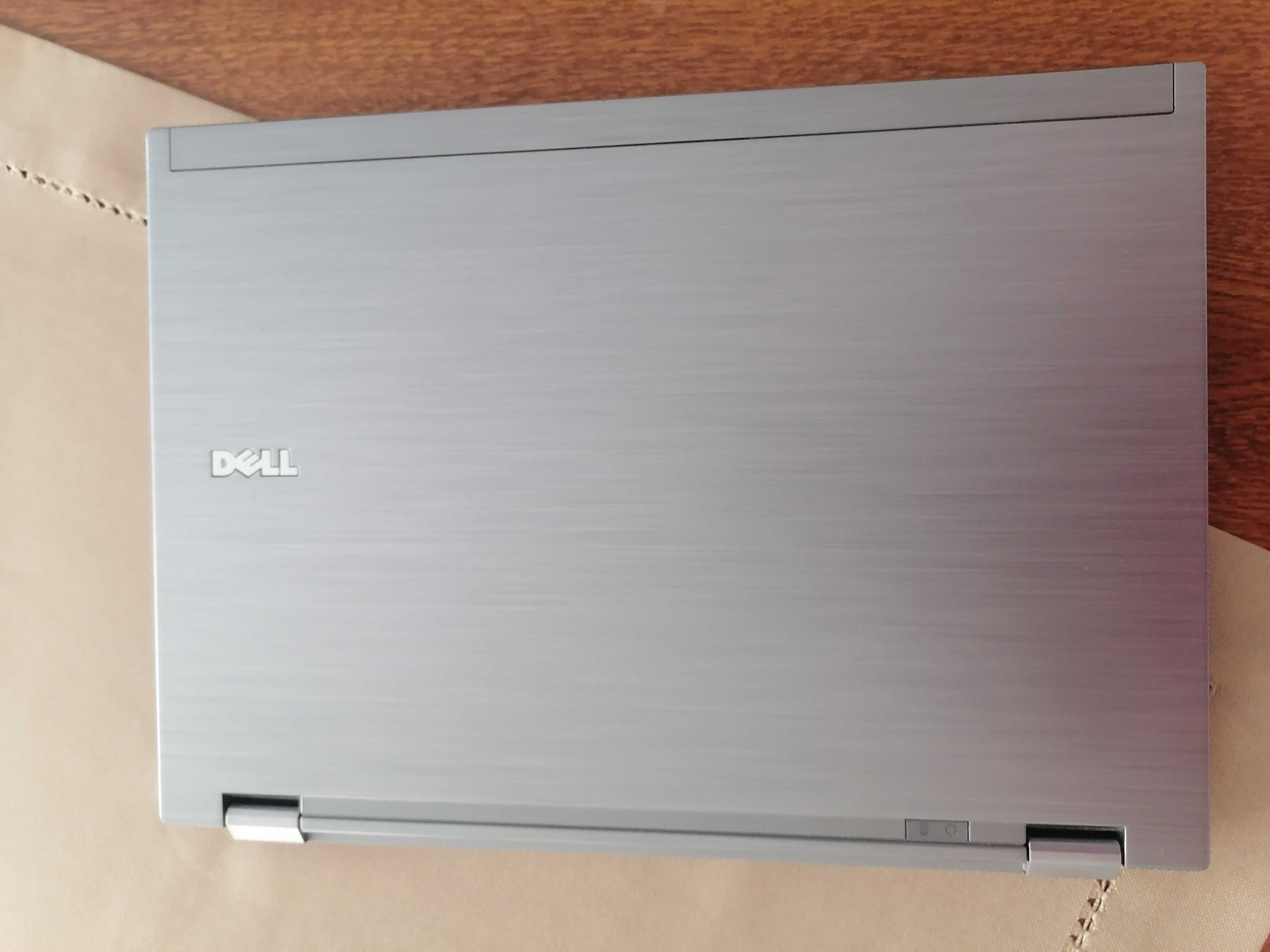Laptop firmy Dell