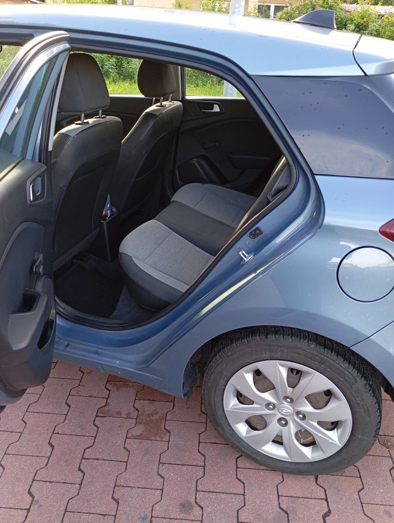 Sprzedam Hyundai i20 LPG, bardzo dobry stan, bezwypadkowy