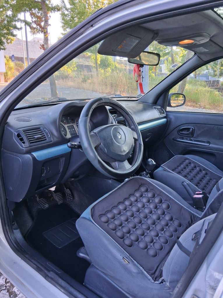 Renault clio 1.5 dci
