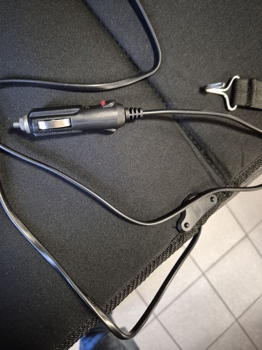 Mata samochodowa podgrzewajaca