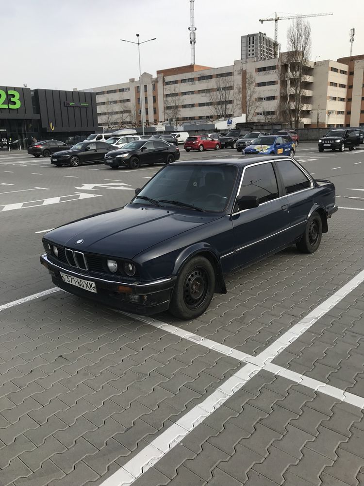 Bmw e30 1.8 Газ вписан в тп