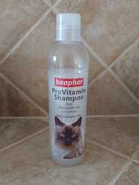 Szampon dla kota Beaphar Pro Vitamin z olejkiem makadamia 250 ml