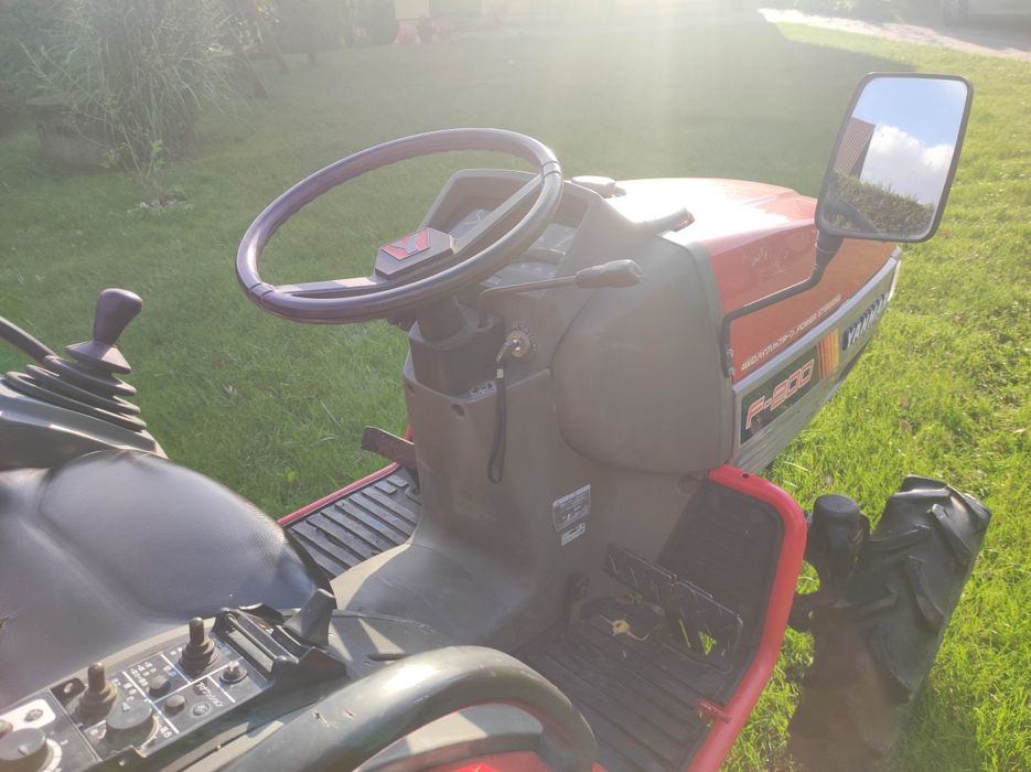 Traktorek ogrodowy yanmar f200/af24 ładowacz czołowy tur