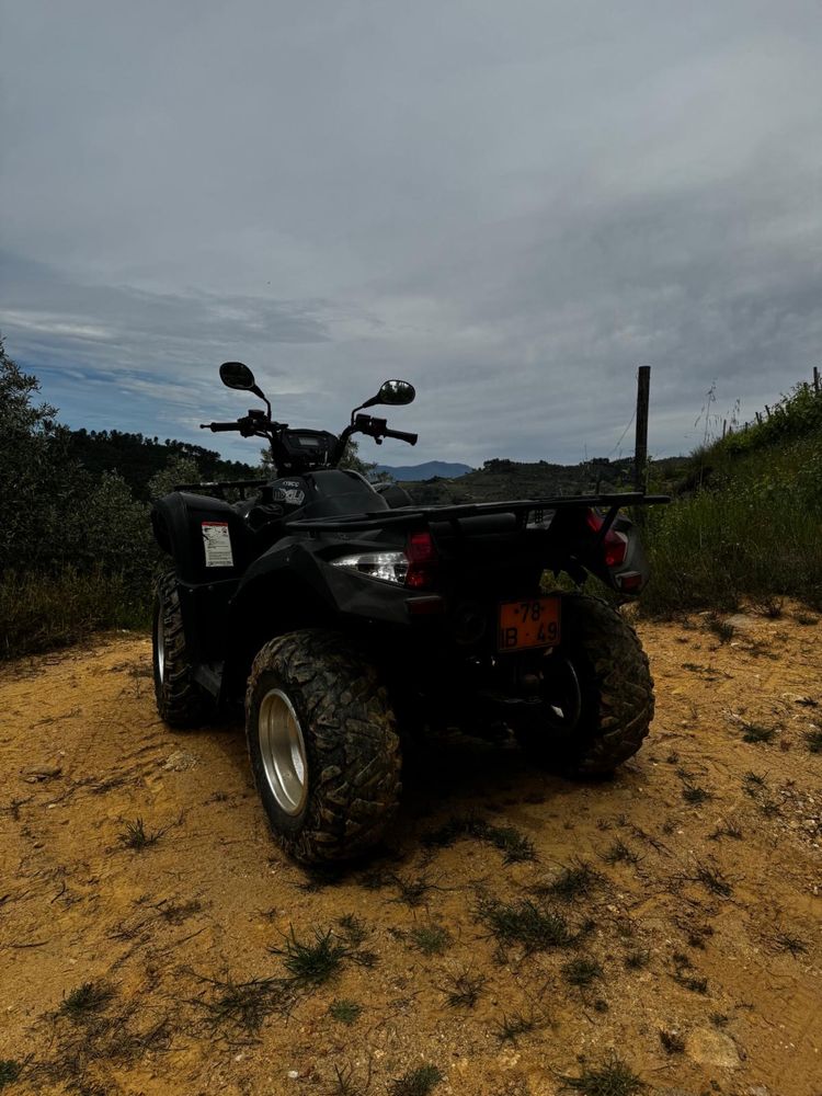 Moto 4 Kymco MXU 500
