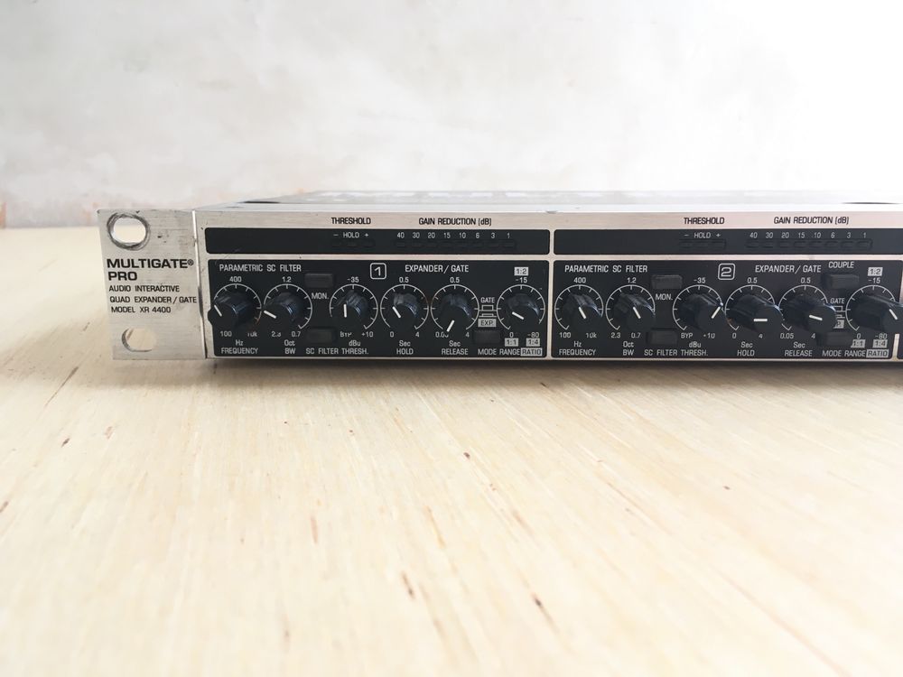 Behringer Multigate PRO XR 4400