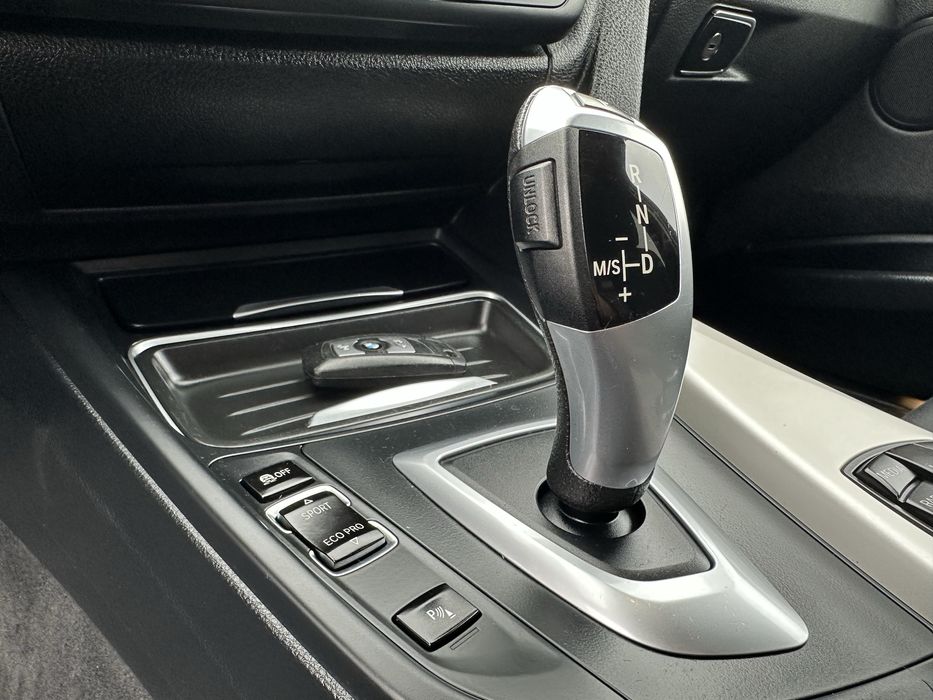 Bmw serie 3 automatica impecavel 2014