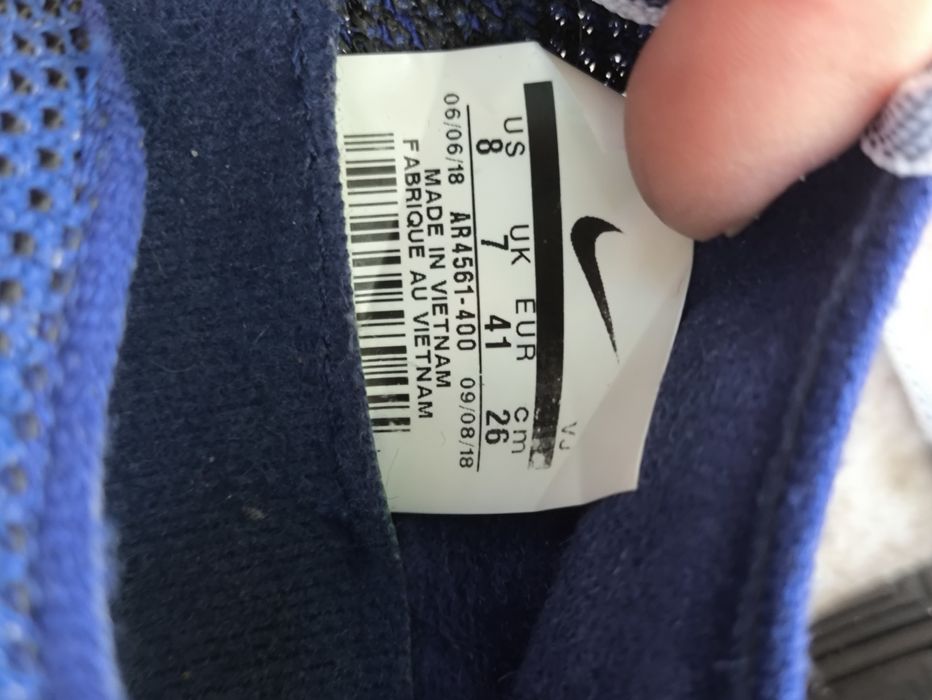 Nike Zoom Fly Flyknit Sportowe Buty Do Biegania rozmiar  41