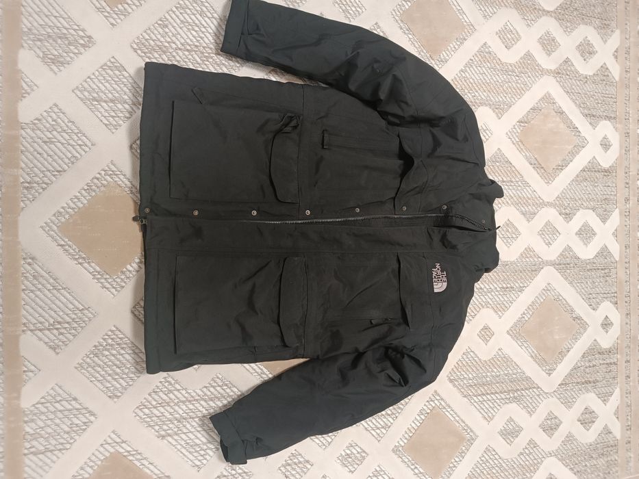 Продам пуховик The North Face