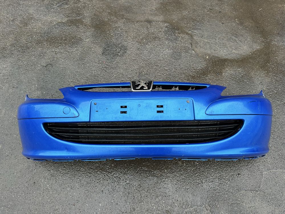 Передній бампер Peugeot 307 Пежо 307 2001-2005 дорестайл