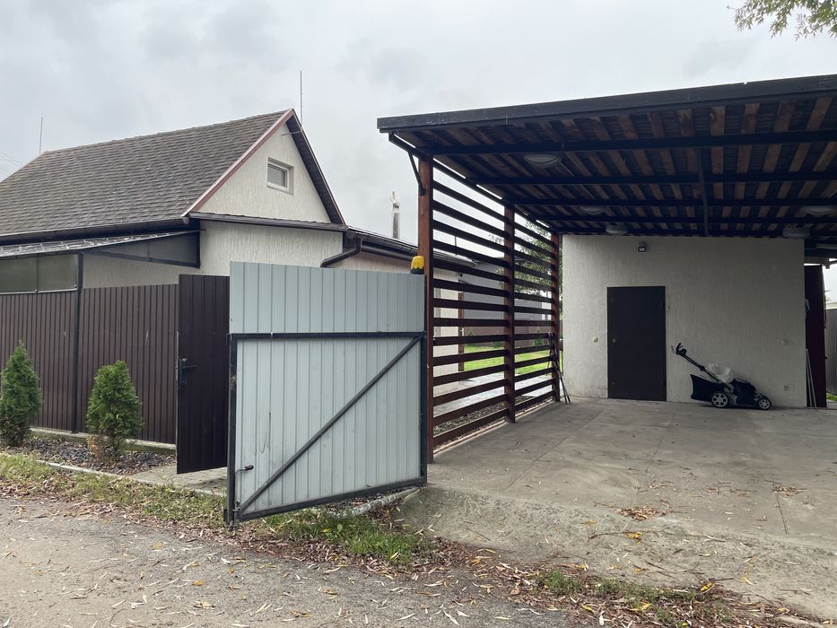 Оренда затишного, економного будинка на Осокорках. Вихід до води.