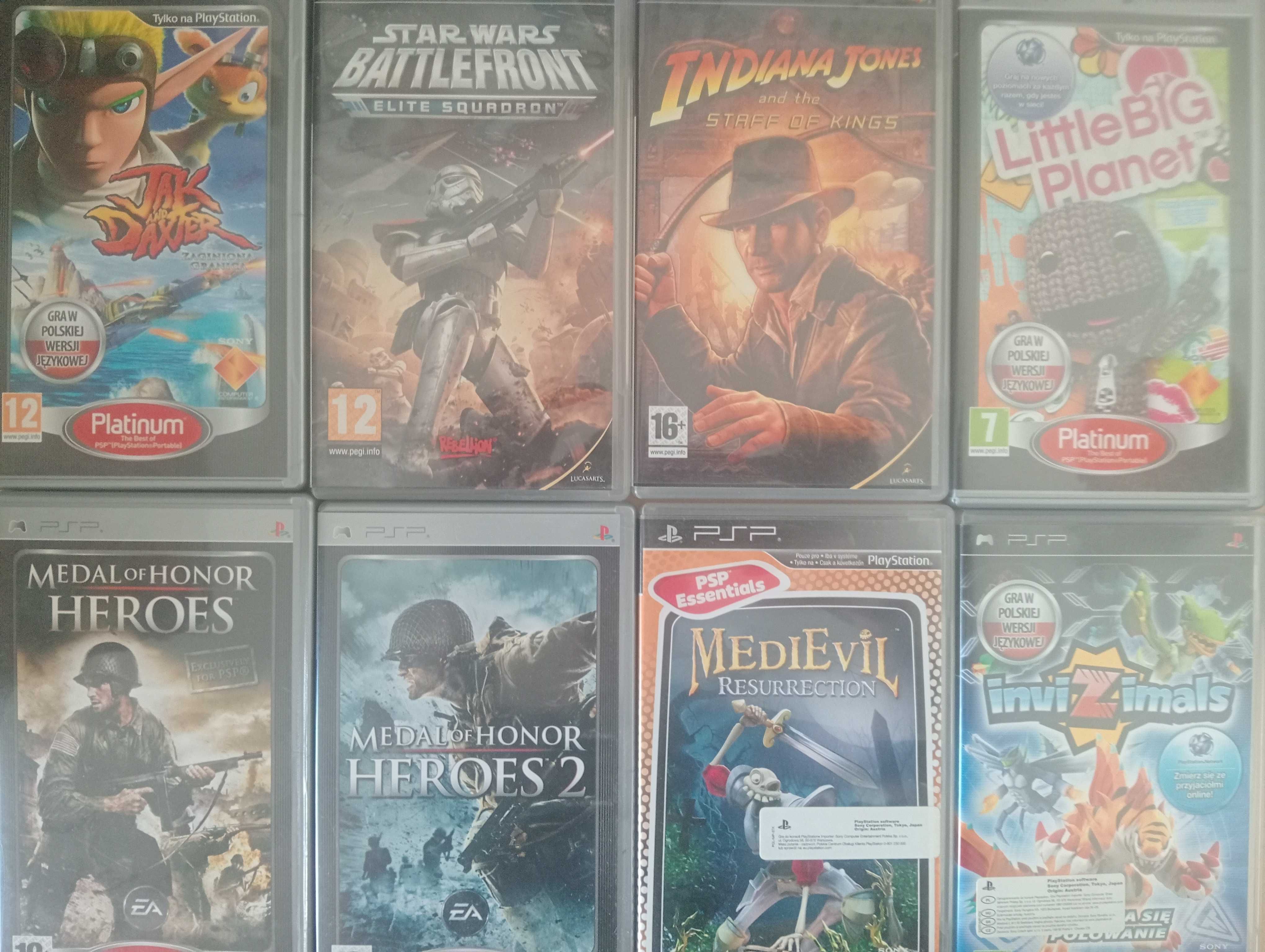 PSP 3004 + kamerka + 32GB pamięci z adapterem, ładowarka + 8 gier