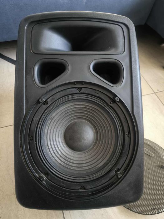 Kolumna aktywna Skytec SP1000a