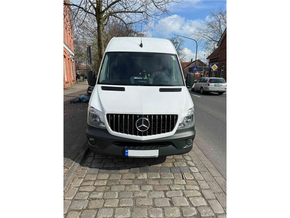 ТОП! Решітка радіатора Mercedes Sprinter, Решітка капота на Спрінтер