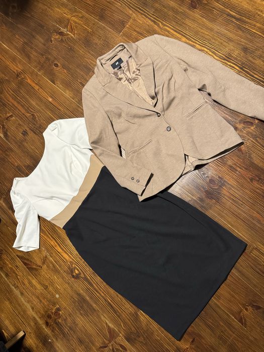 Безкоштовно жіночі речі 44-46