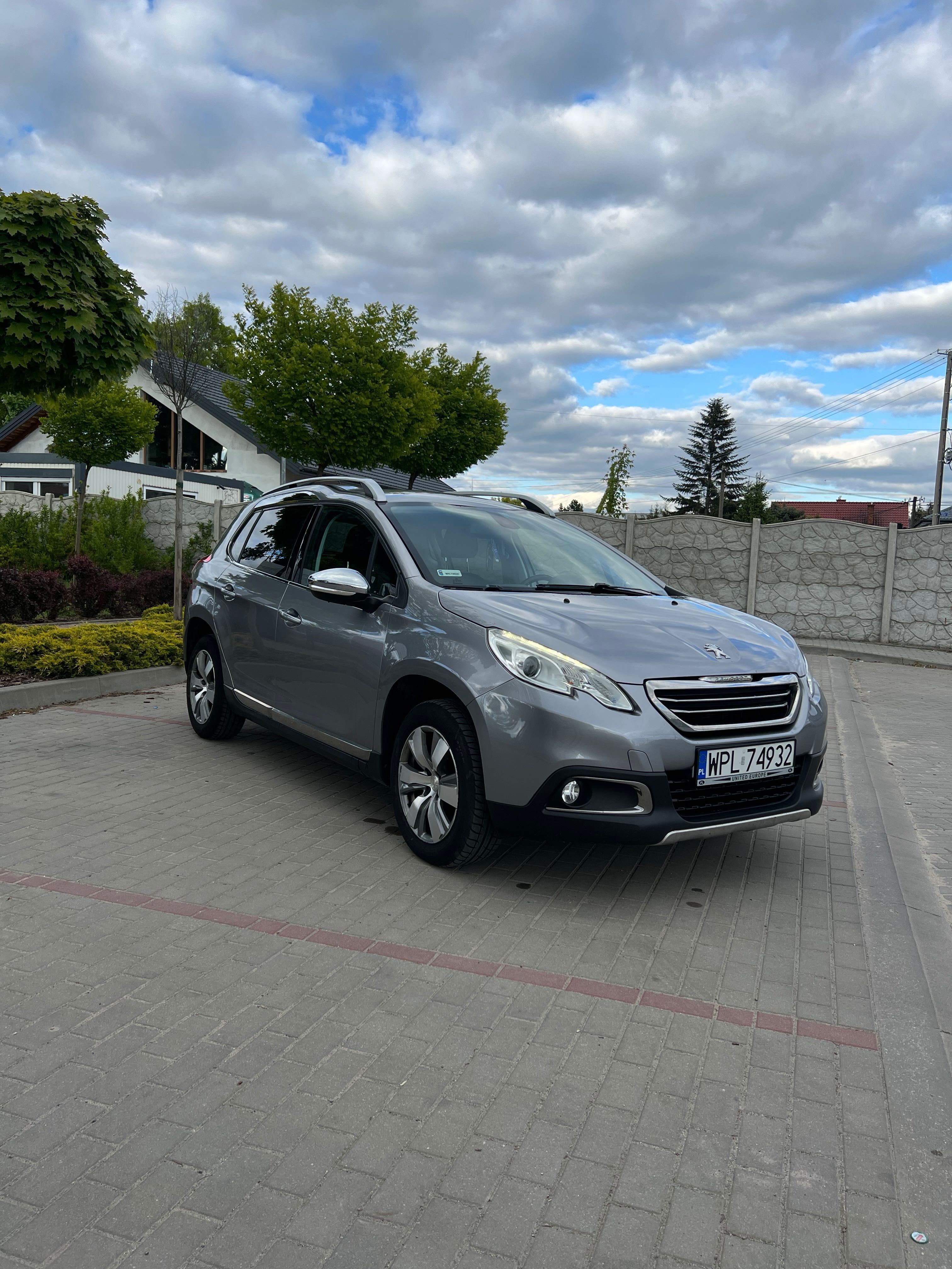 Peugeot 2008 1.6 bluehdi 120km