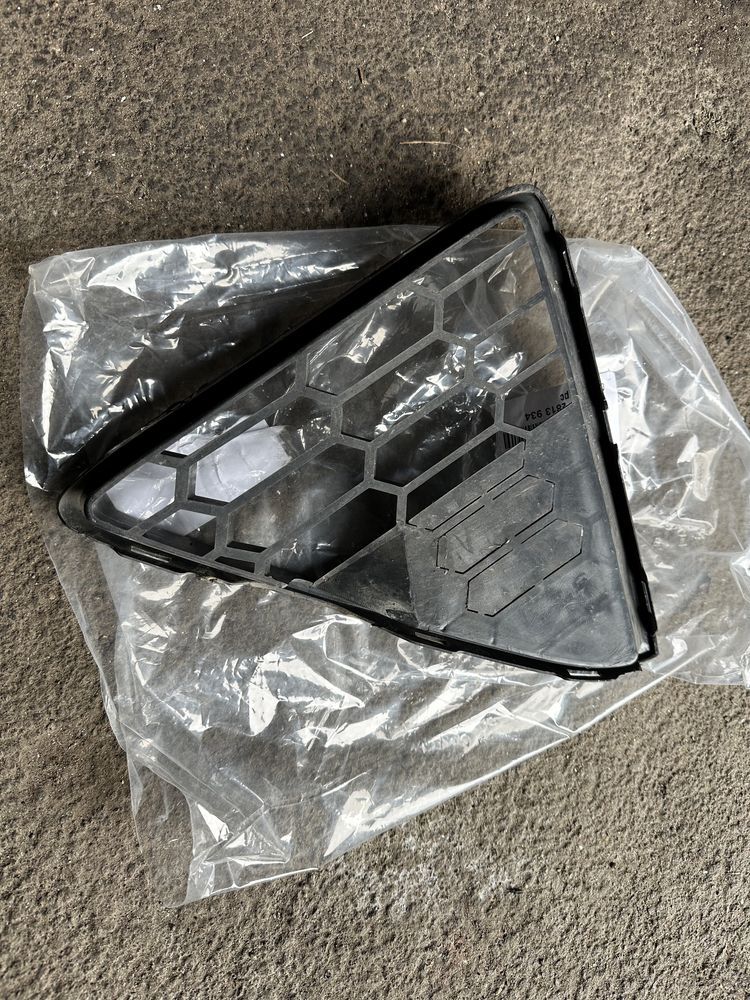 Решетка бампера правая левая focus 3 st