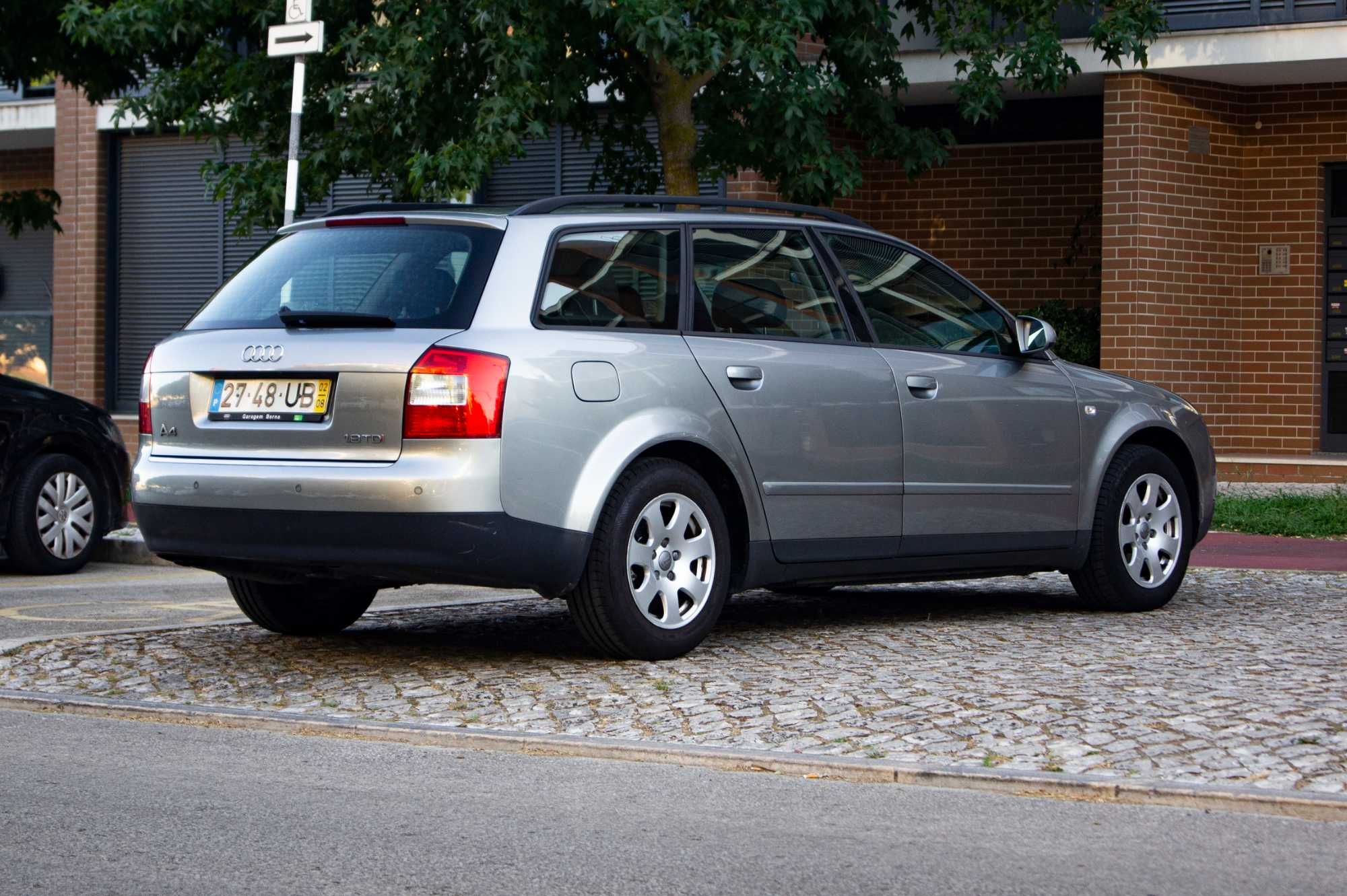 Audi A4 Avant Nacional, único dono, 228k km, PD130, cx6