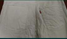 Calça Levis 525 brancas