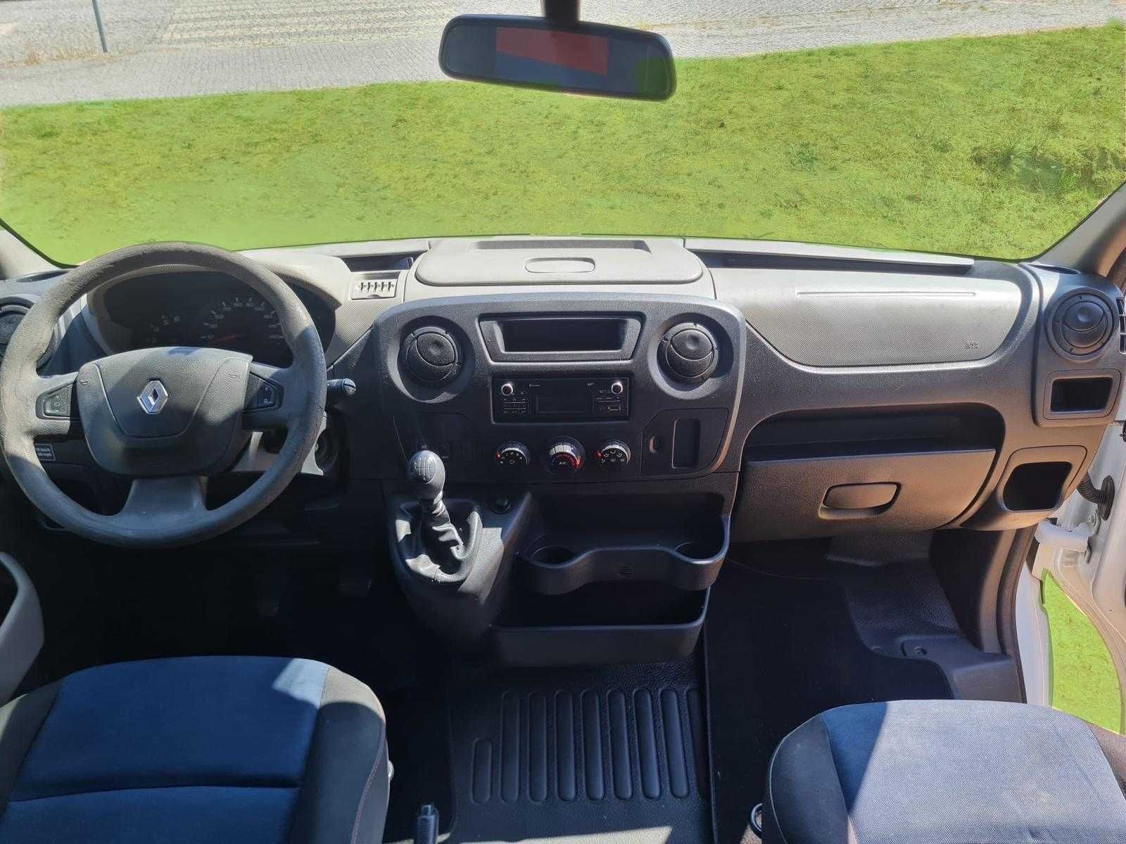 Renault Master 6 lugares IVA DEDUTÍVEL