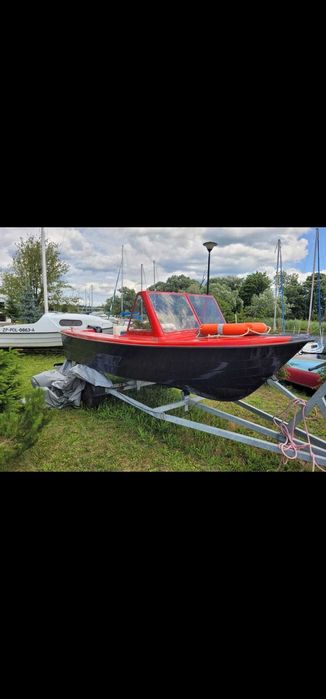Sprzedam łódź motorową