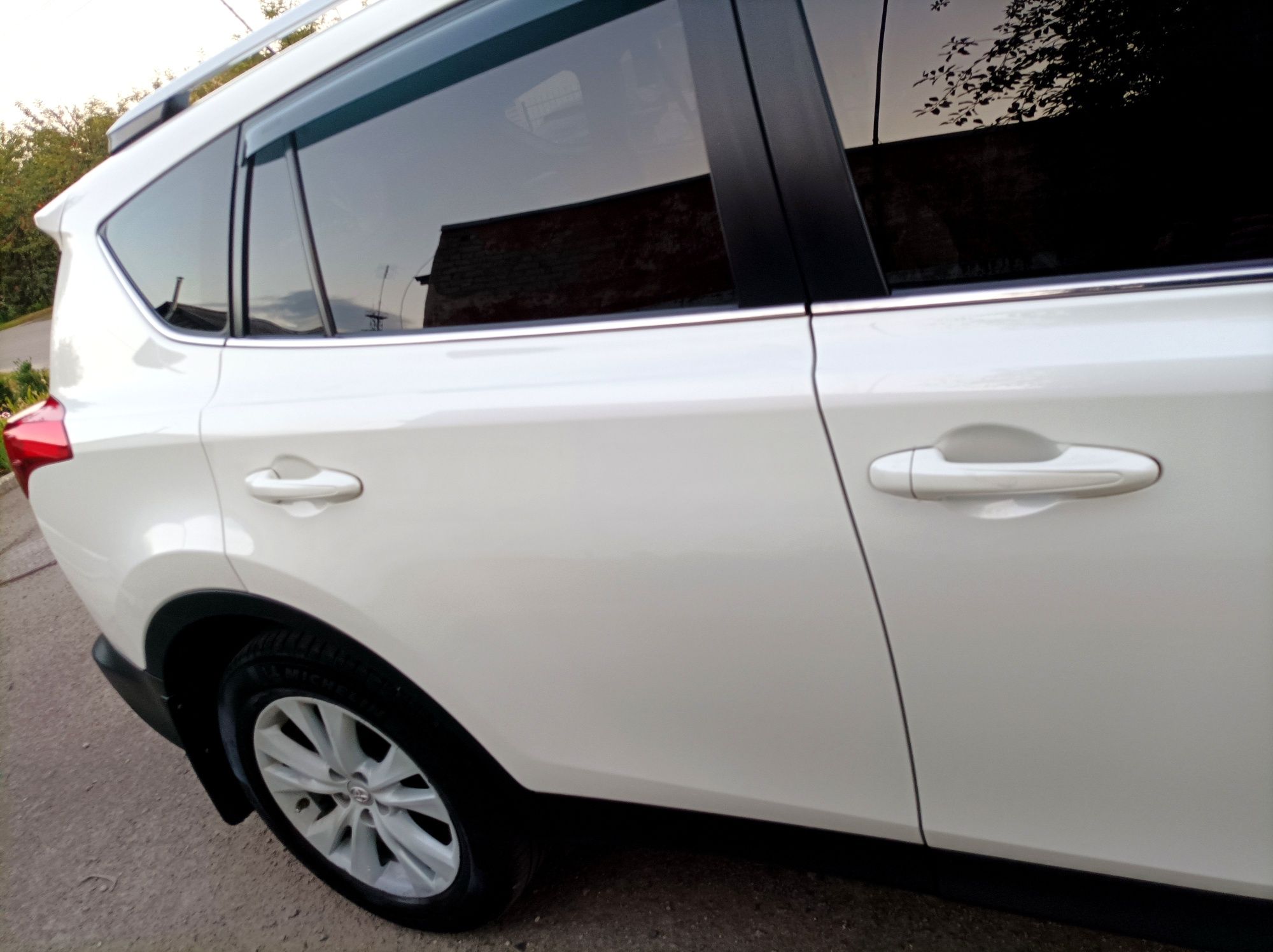 Тойота RAV4 Максимальна