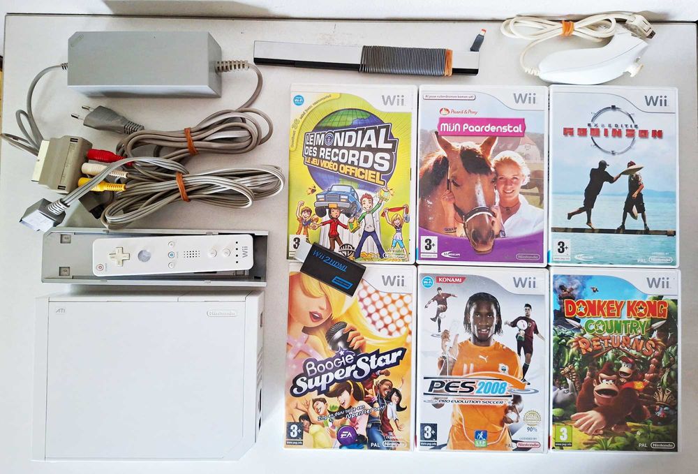 Nintendo Wii Branca 1º Modelo + 1 Comando + 6 jogos *100% Funcional*