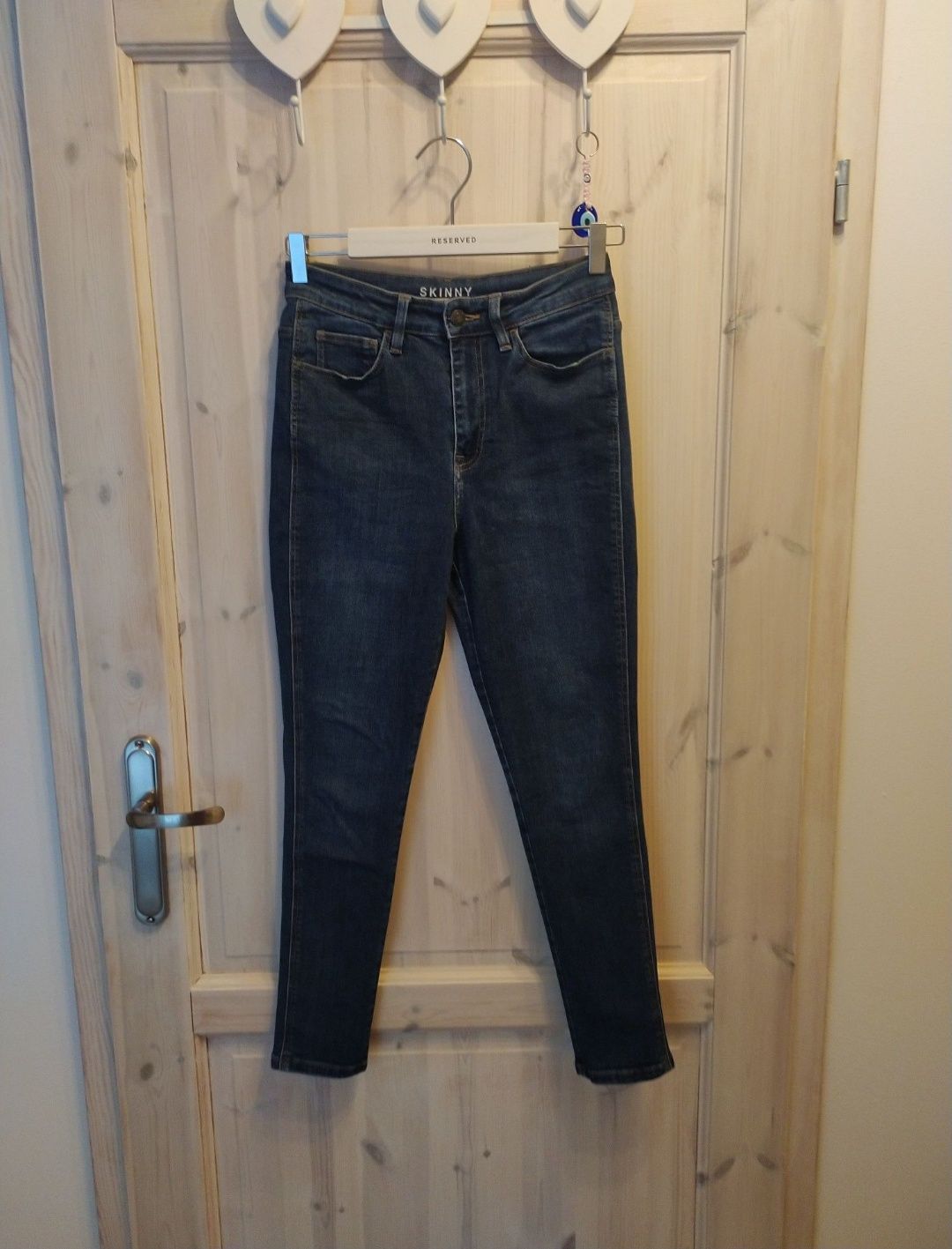 Granatowe jeansowe dżinsowe spodnie wysokim stanem Marks & Spencer 36
