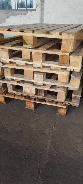 Продаються палети