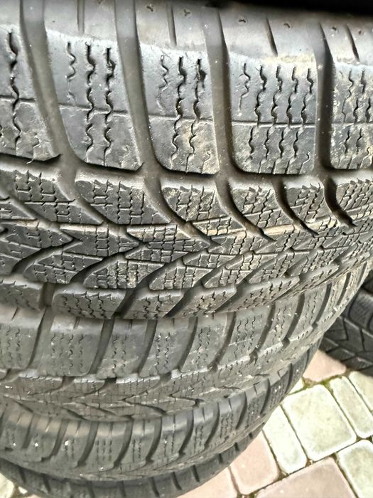 195/65 R16 Dunlop