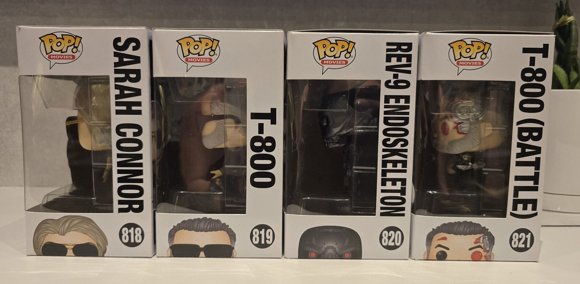 4x funko pop terminator