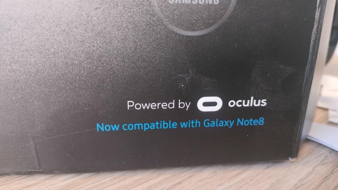 Samsung Gear Vr with Controller