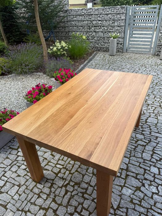 Sprzedam stół dębowy 160x100cm.