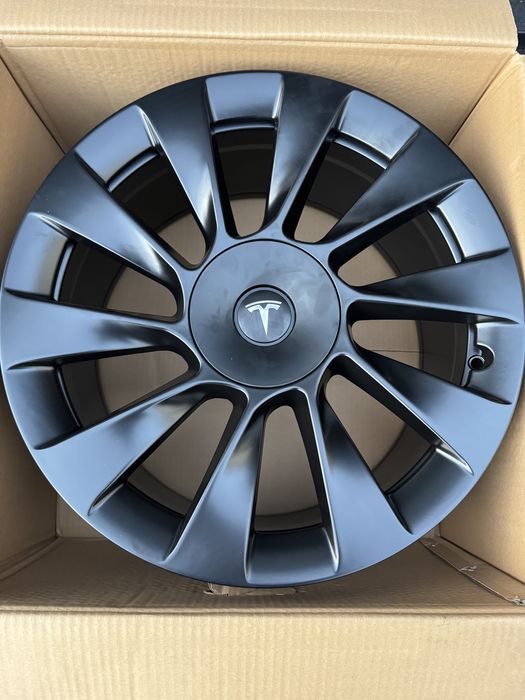 Диски Нові Tesla Model Y 5/114.3/R19