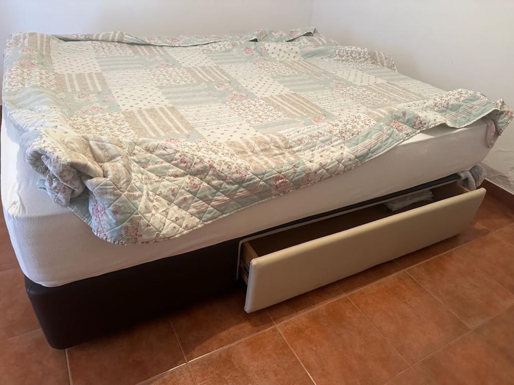 Sommier/Cama com arrumação (BestBed)