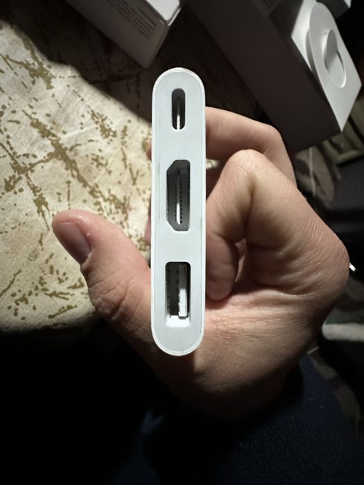 Apple multiport adapter