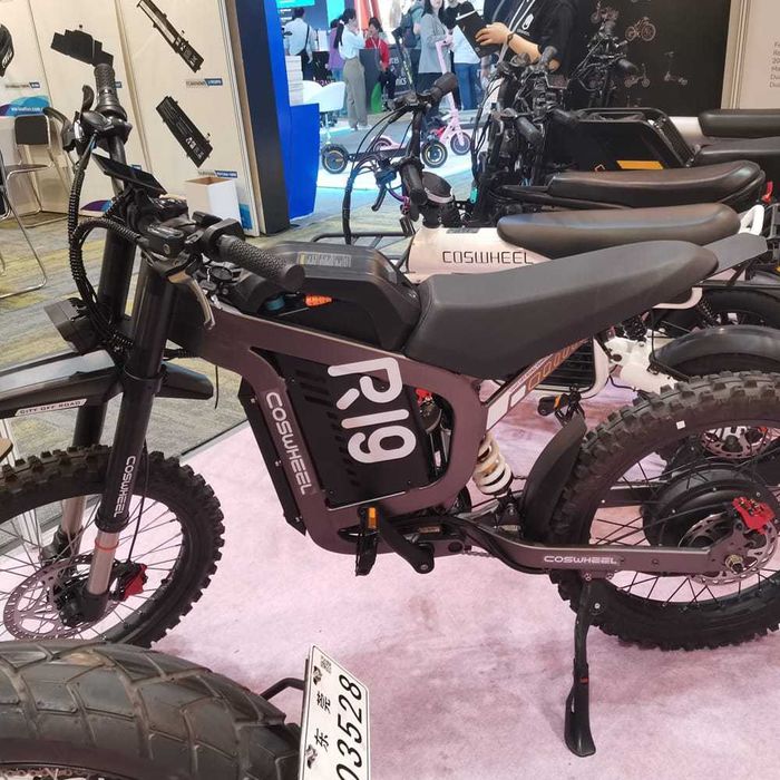 Coswheel R19 6000w 72v 40ah NFC rower elektryczny Surron Talaria