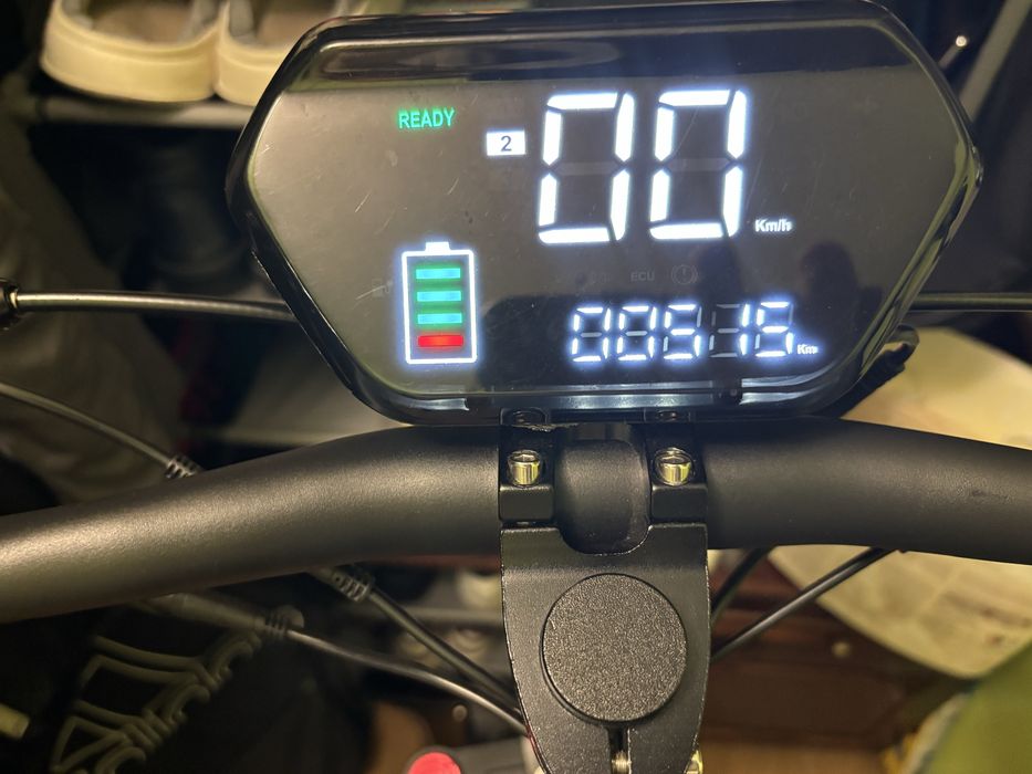 Продам електросамокат Cryser tesla24000