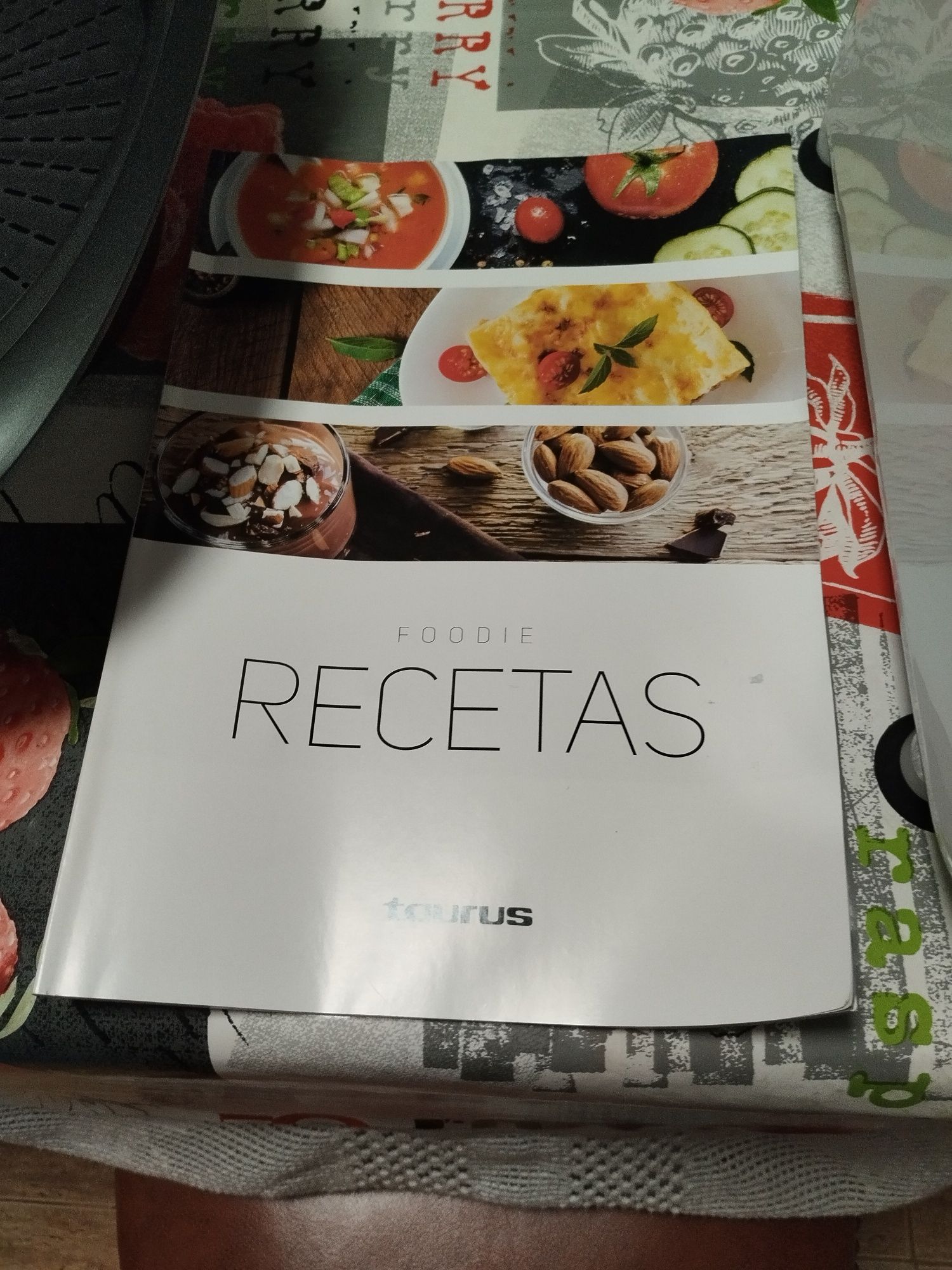 Robô de cozinha multifunções