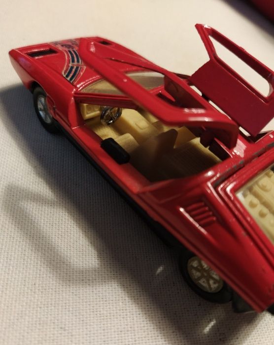 carros miniatura