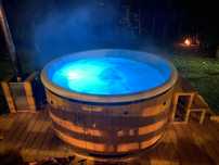 Mobilna Balia jacuzzi bania na kołach