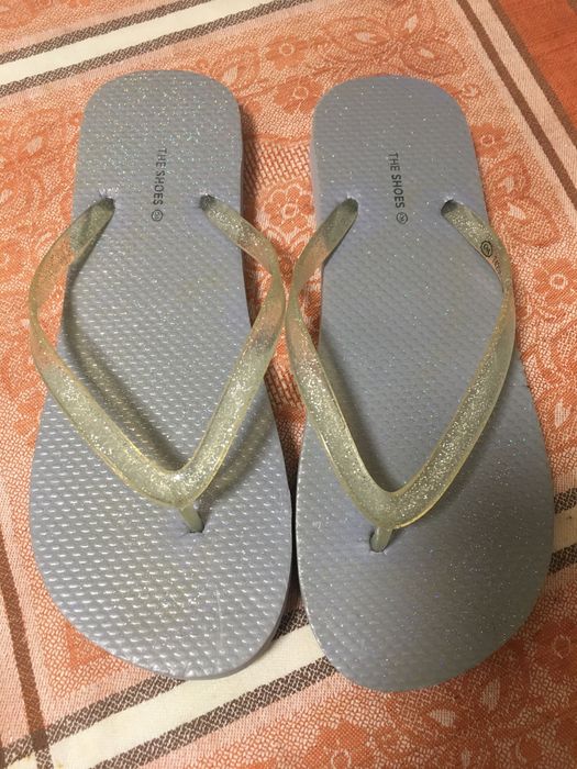 Шльопки розмір 40