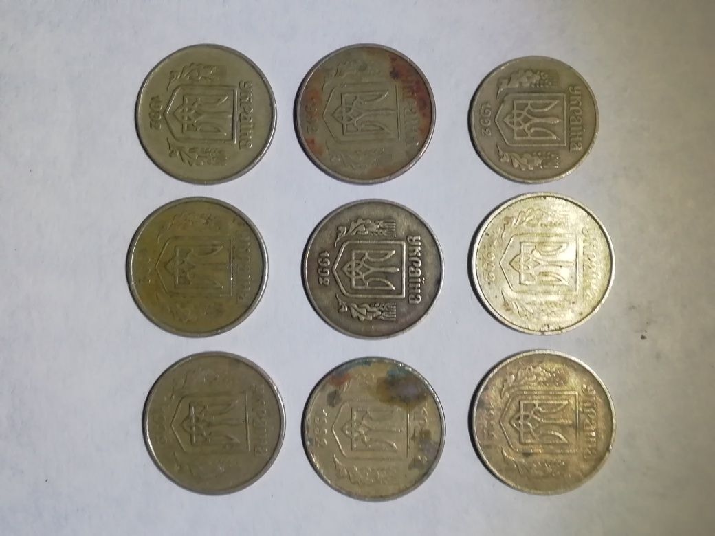Продам Монеты Украины